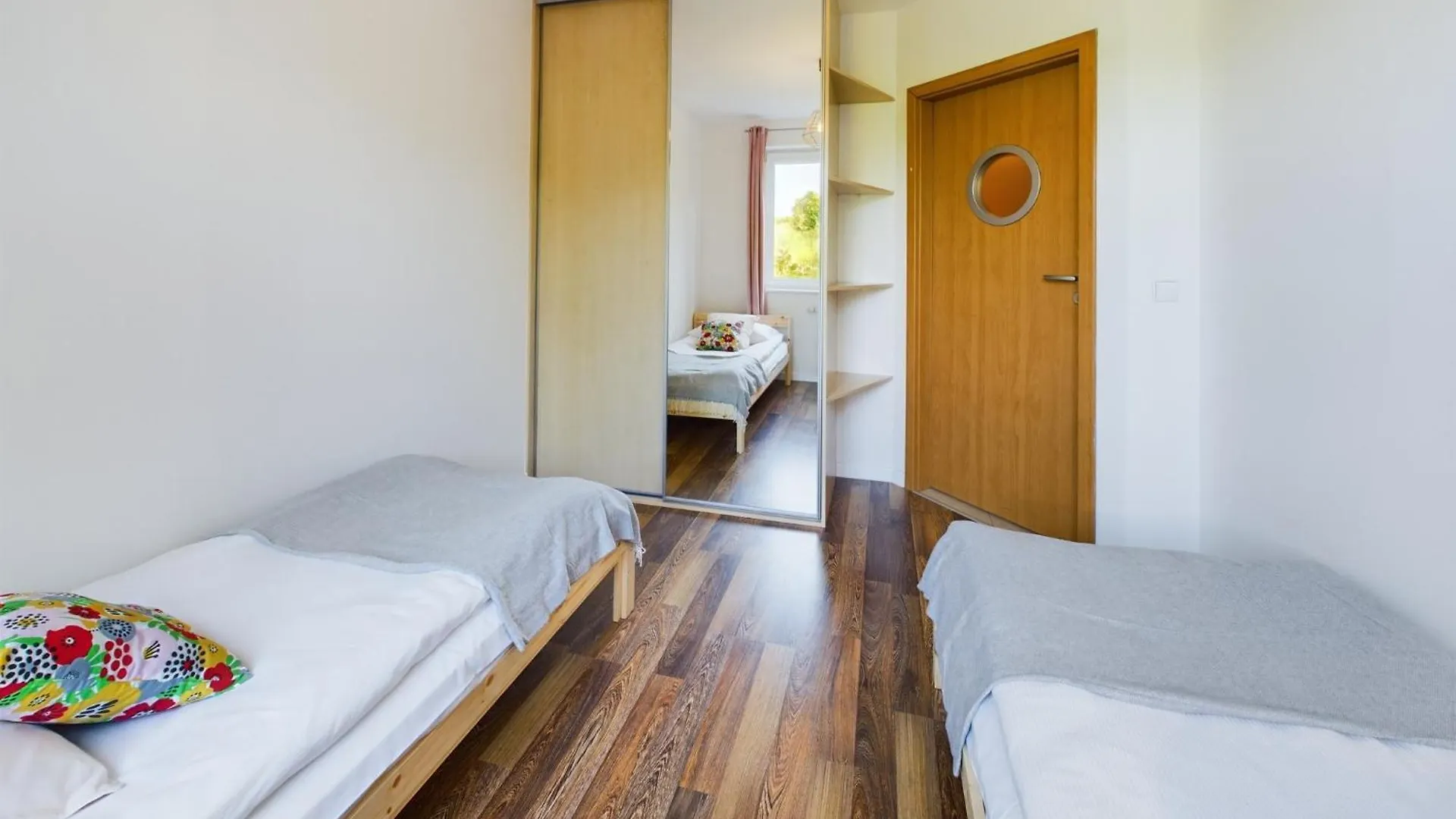 Apartment Gdanski Apartament Przytulna Z Ogrodkiem I Tarasem By Noclegi Renters Poland